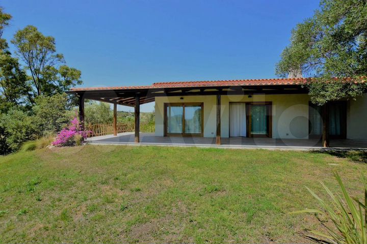 Дом 300 м² на участке 2000 м² (Италия)