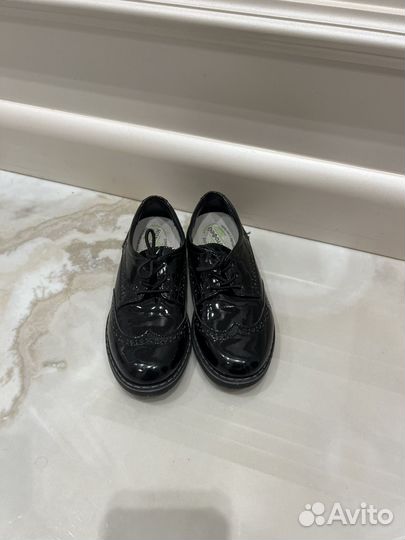 Туфли для мальчика лакированные 30 размер