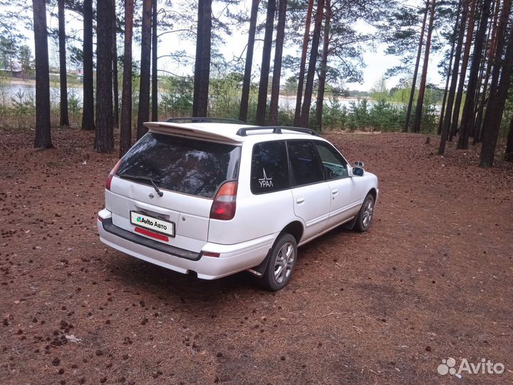 Nissan Wingroad 1.5 AT, 1997, 295 000 км