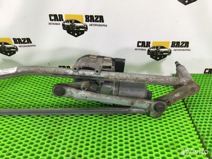 Трапеция стеклоочистителей с моторчиком