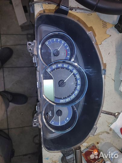 Панель приборов Toyota Corolla E180