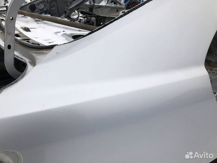 Крыло заднее правое Toyota Camry