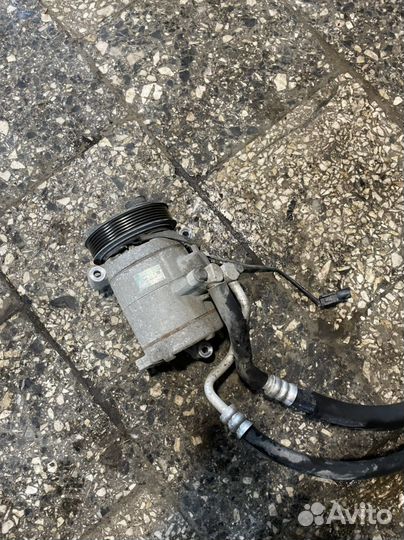 Компрессор кондиционера halla priora