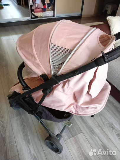 Прогулочная коляска трость