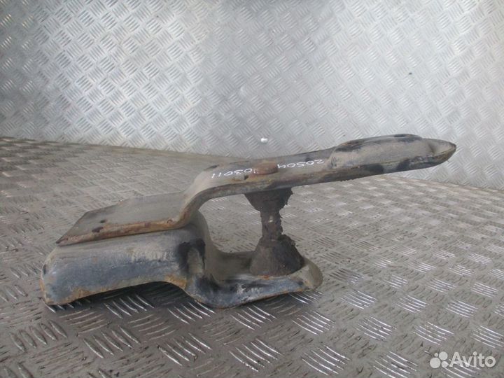 Кронштейн кабины Mercedes-Benz A9428900031