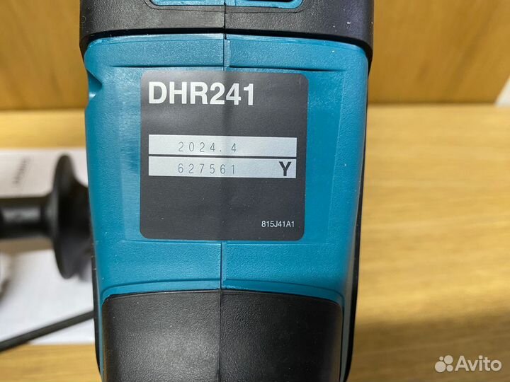 Аккумуляторный перфоратор Makita dhr241z