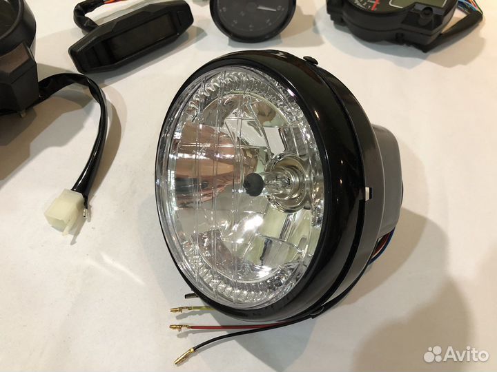 Фара на мотоцикл