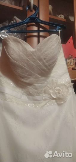 Платье свадебное