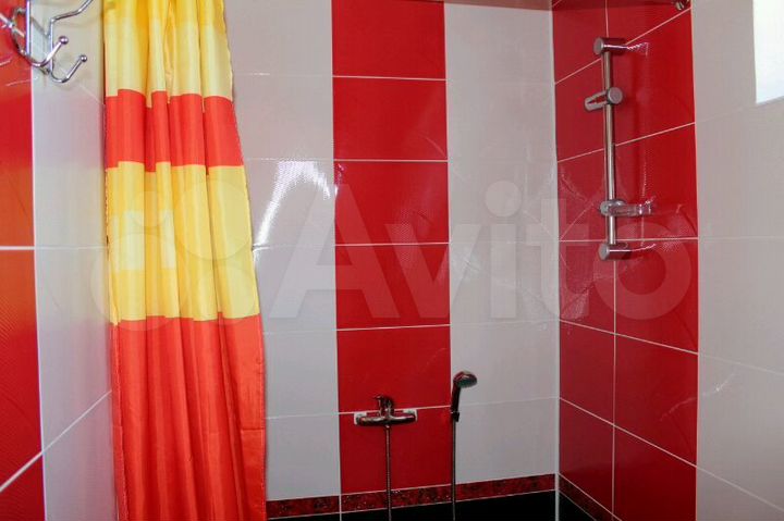 Комната 15 м² в > 9-к., 1/3 эт.