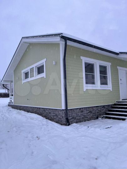 Коттедж 80 м² на участке 8 сот.