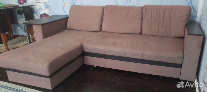 Большой угловой диван бу