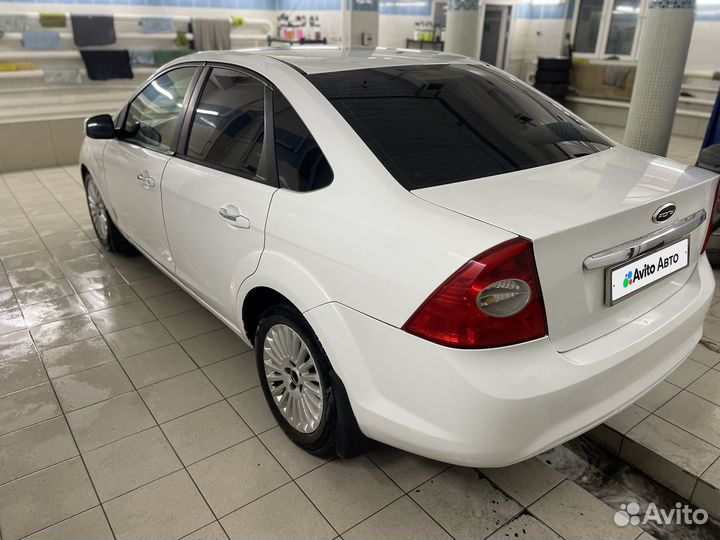 Ford Focus 1.6 МТ, 2010, 206 501 км