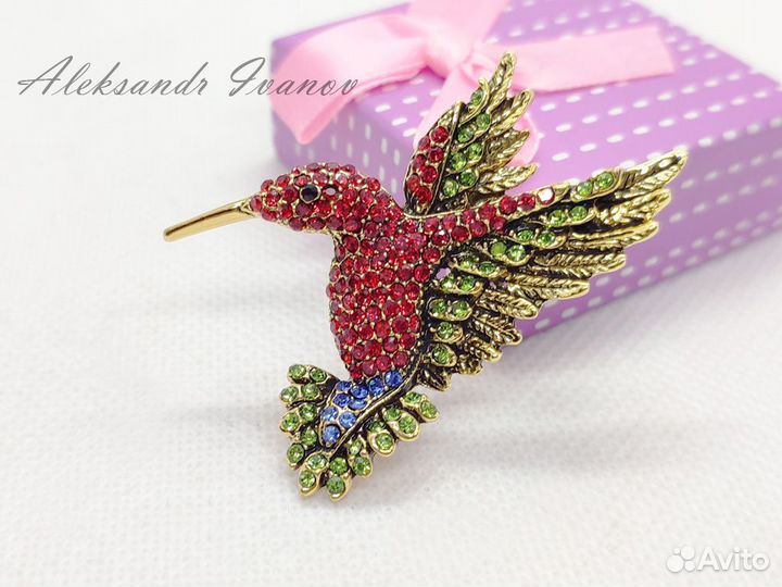 Брошь птица