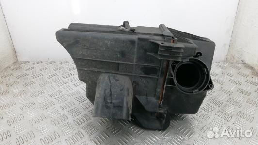 Корпус воздушного фильтра skoda fabia 2 (9BN23NQ01