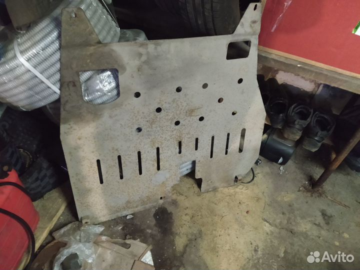 Защита двигателя Mitsubishi Lancer 9