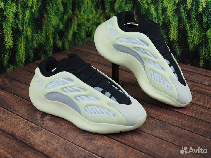 Adidas yeezy boost 700 /для серьёзный мужские