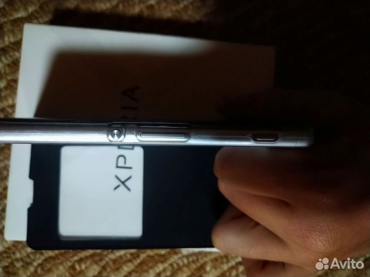 Sony Xperia XA, 2/16 ГБ