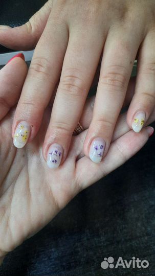 Педикюр с покрытием гель-лаком
