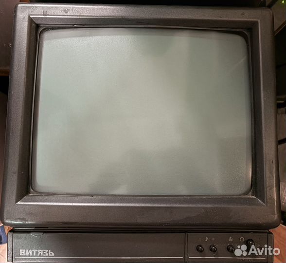 Реквизит СССР телевизор Витязь 34тб-401Д