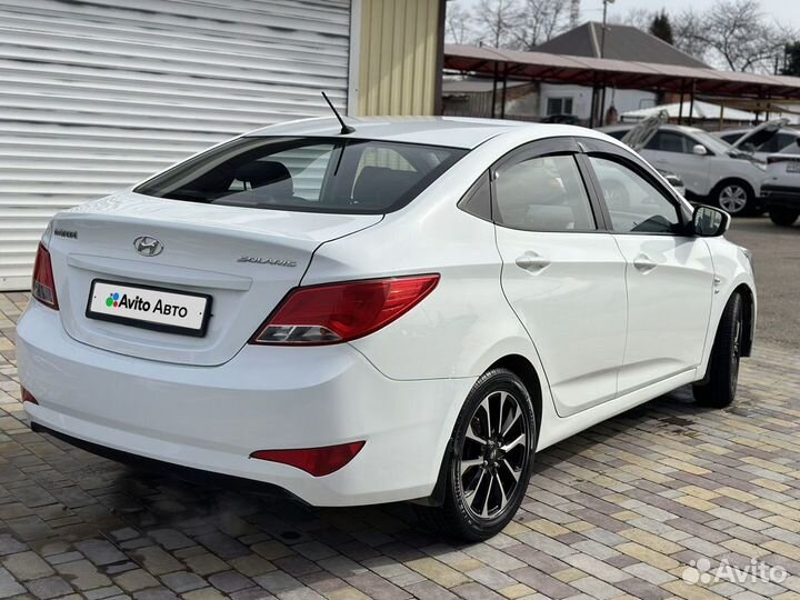 Hyundai Solaris 1.6 AT, 2015, 184 000 км