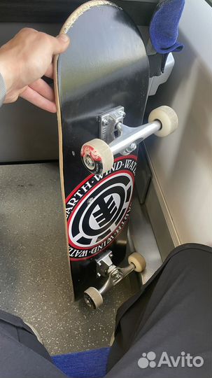 Продам скейтборд фирменный профисионалтный