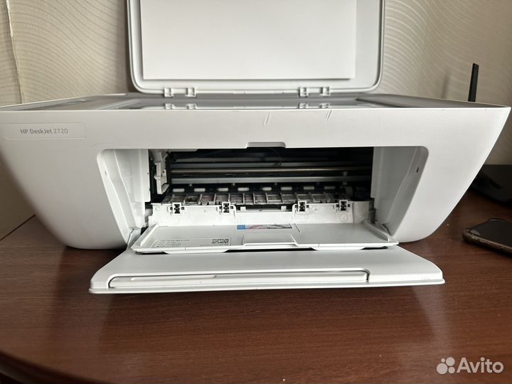 Цветной принтер с картриджами Hp DeskJet 2720