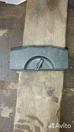 Держатель аварийного знака