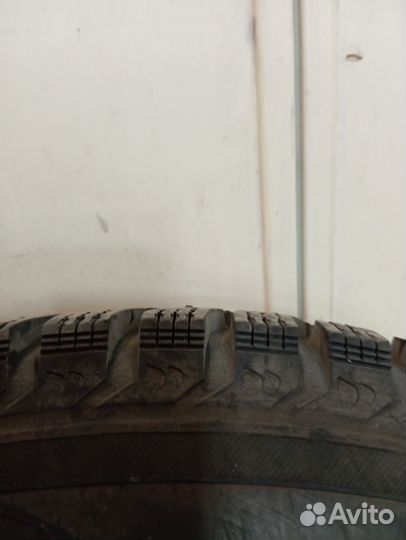 Колесо на запаску 205/70 R15, с Хундай Н 1