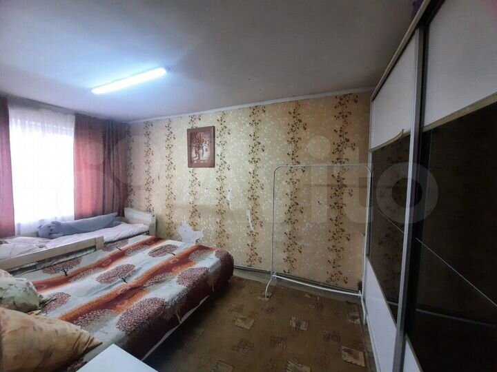 2-к. квартира, 42 м², 1/1 эт.