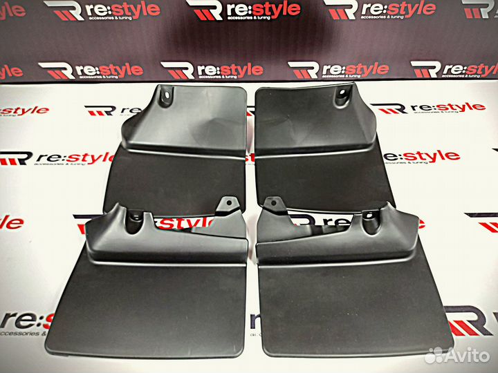 Брызговики Land Cruiser Prado 95 Черные