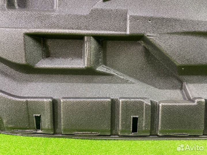 Шумоизоляция передняя левая Audi Allroad C5 ARE