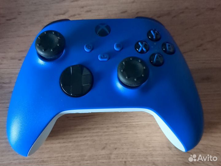 X box джойстик