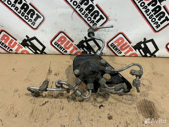 Топливная рампа Ford Focus 2 1.8 дизель kkda