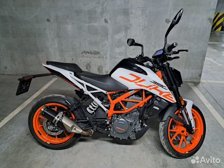 KTM duke 390