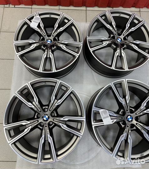 22 новые BMW 747m стиль X5/X6 G05/G06