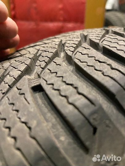 Goodyear UltraGrip 8 175/65 R15