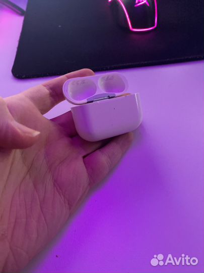 Кейс от наушников AirPods Pro A2190