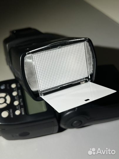 Вспышка yongnuo 560 iii