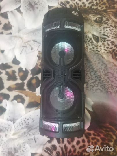 Блютуз колонка