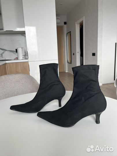 Ботильоны чёрные 40 размер,Франция