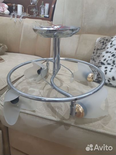 Люстра потолочная