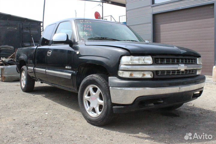 Бачок стеклоомывателя Chevrolet Silverado GMT800