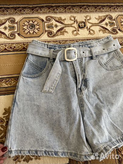 Джинсовые шорты