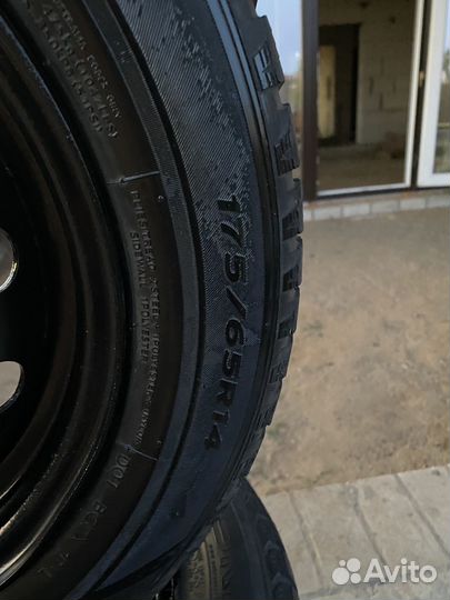 Комплект зимних колес 175/65 R14, 4x100