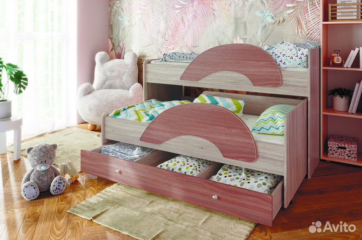 Детская кровать с выдвижным местом