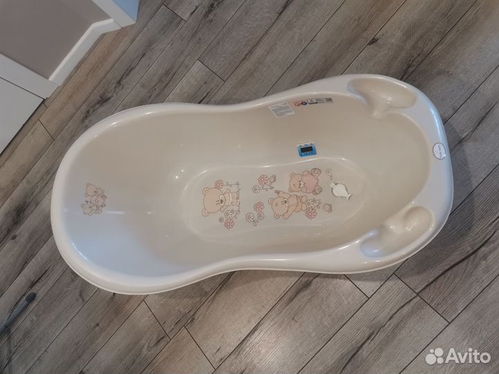 Ванночка для купания с термометром детская