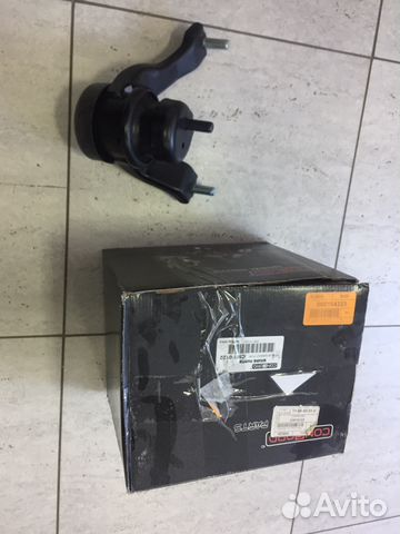 Опора двигателя левая Камри