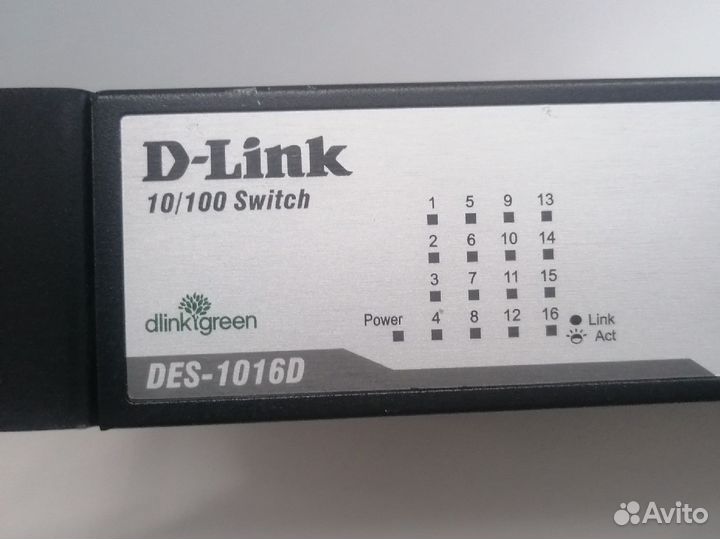 Коммутатор D-Link DES-1016D