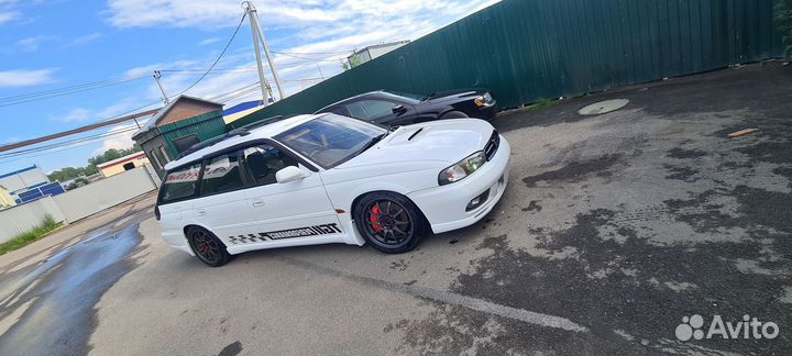 Subaru Legacy 2.0 МТ, 1995, 220 000 км