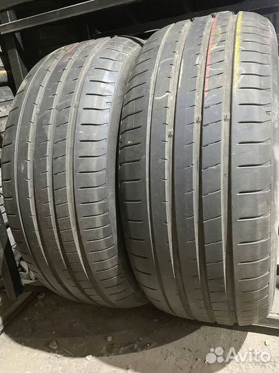 Yokohama Advan Sport V107 245/50 R19 105L